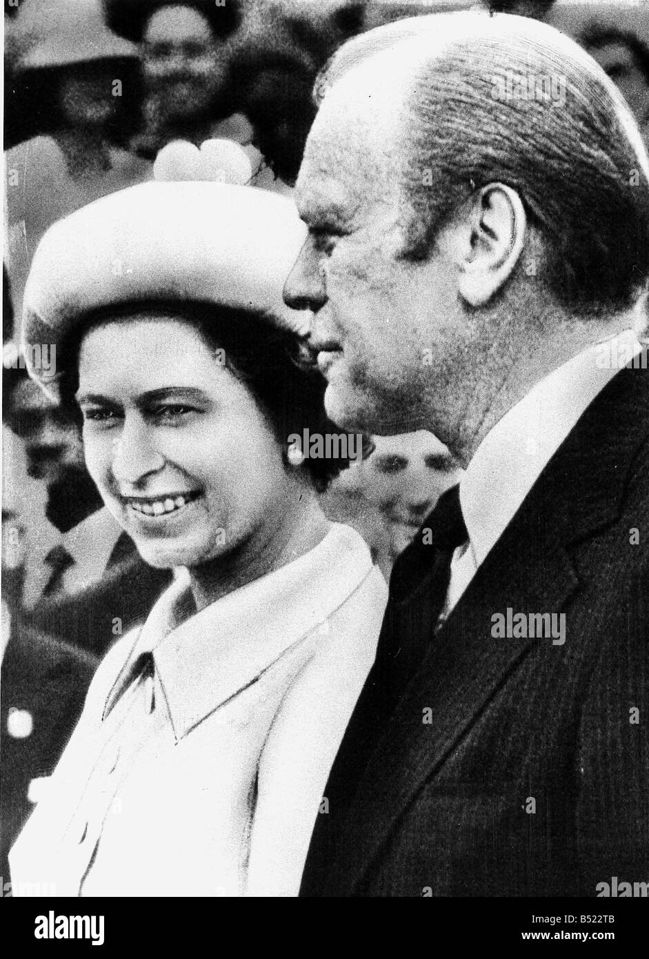 La reine Elizabeth Juillet1976 avec président américain Gerald Ford lors d'une visite d'État à l'Amérique pour les célébrations du bicentenaire vu ici sur leur arrivée à Washington, R76 7776 hollywoodicons LFEY MSI003 Banque D'Images