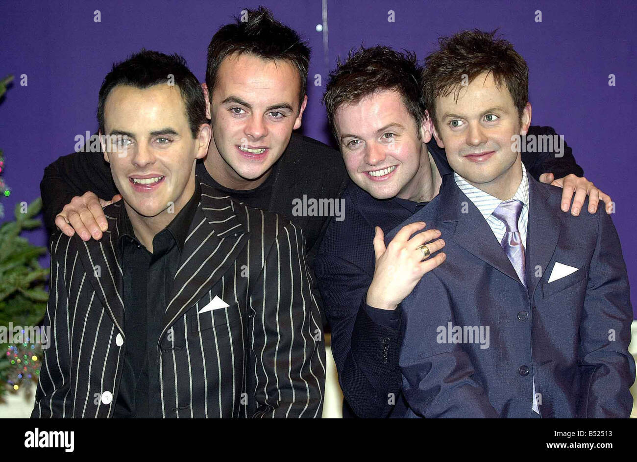 Ant et le Déc décembre 2002 les présentateurs de télévision dévoilent leurs nouveaux modèles de cire chez Madame Tussauds à Anthony McPartlin et Declan Donnelly Banque D'Images