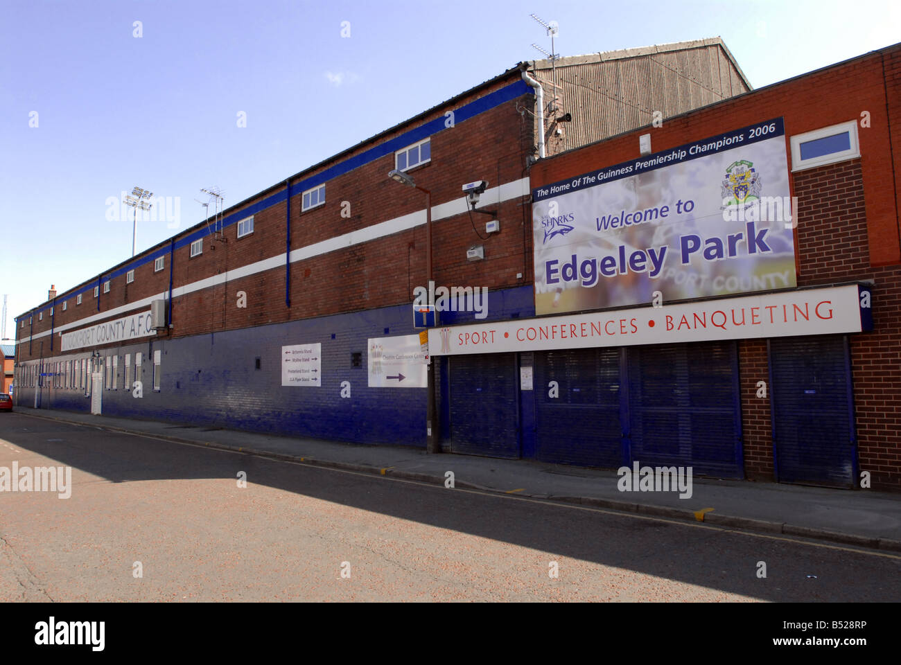 Stockport County AFC Sale Sharks Edgeley Park Banque D'Images