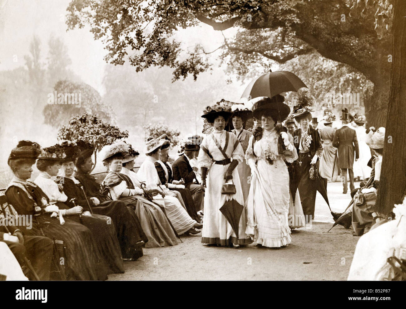 London society 1900s Banque de photographies et d'images à haute résolution  - Alamy