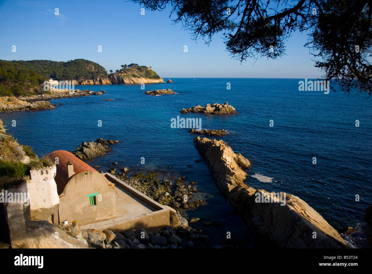 Maison de pêcheur sur la Cami de Ronda, sur la Costa Brava Catalogne Espagne Banque D'Images