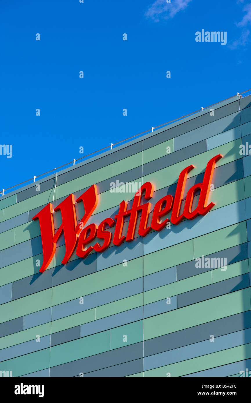 Façade moderne de luxe récemment construit Westfield Shopping Centre Ville Blanche W12 London United Kingdom Banque D'Images