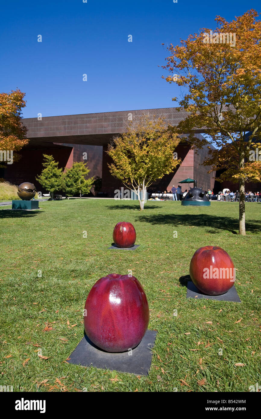 Musée de Young Barbro Osher Sculpure Café Jardin et parc du Golden Gate San Francisco, Californie Banque D'Images