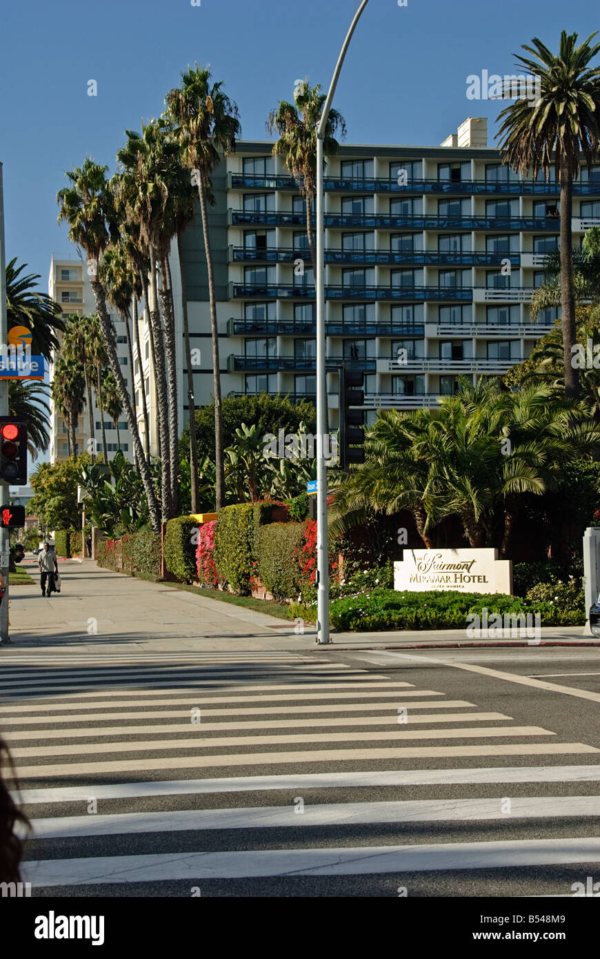 Ocean Avenue Santa Monica Beach CA, Fairmont Miramar offre une vue panoramique, d'élégance et confort moderne Banque D'Images