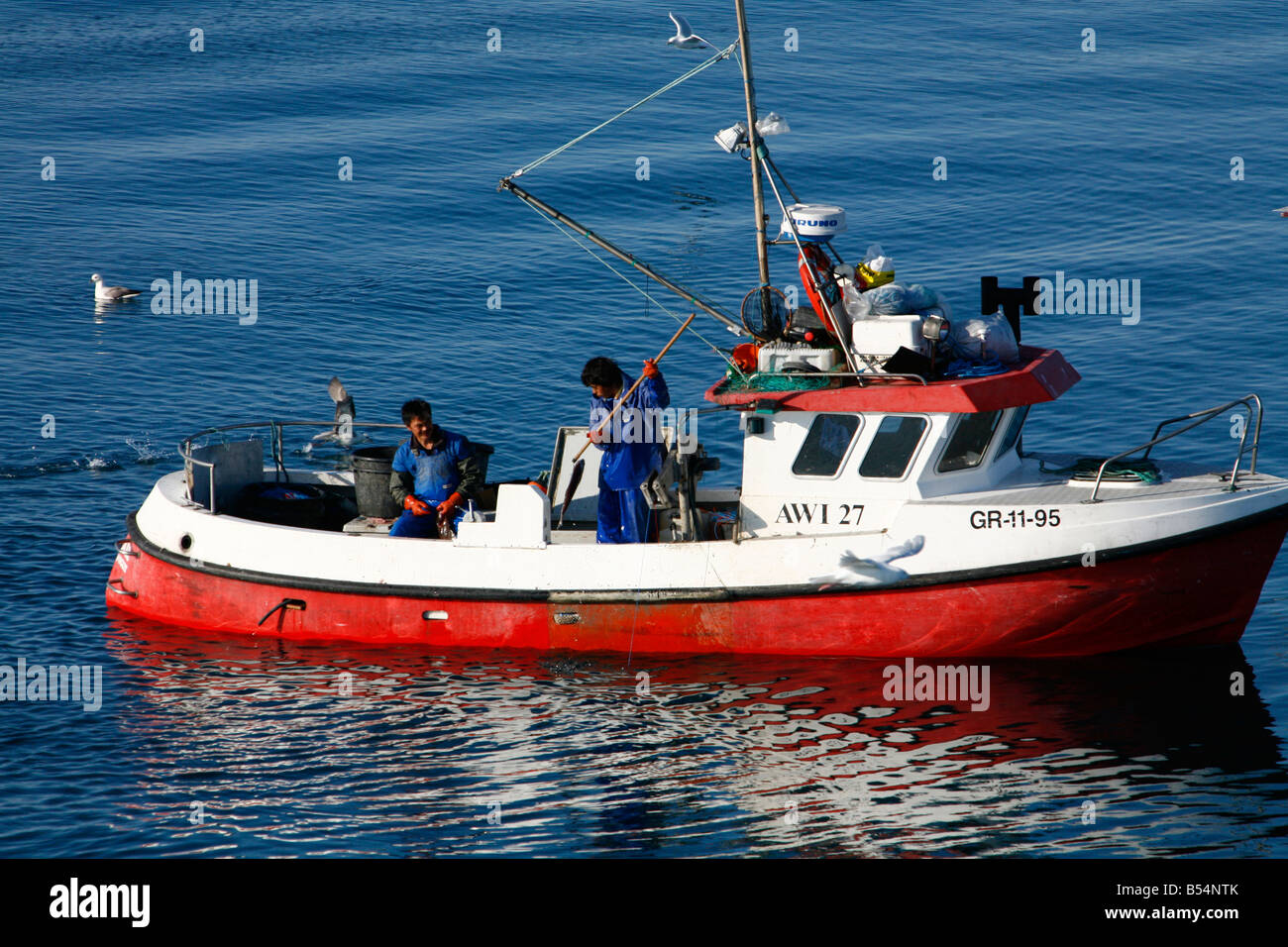 Août 2008 - Les pêcheurs à la mer de la baie de Disko Groenland Banque D'Images