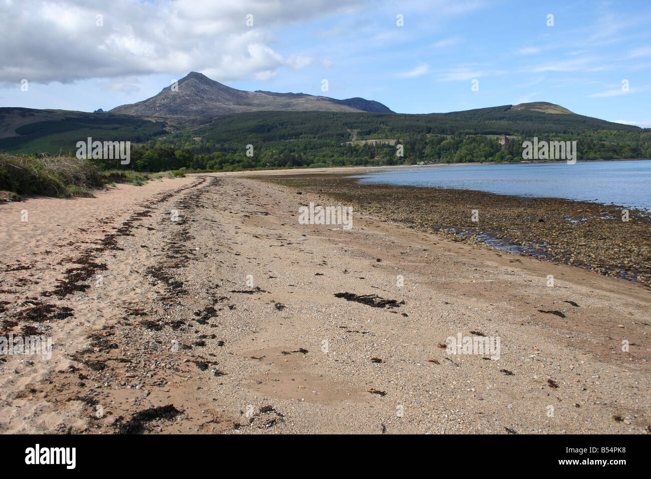 Sur la plage de goatfell brodick bay ile d'arran en Écosse Banque D'Images