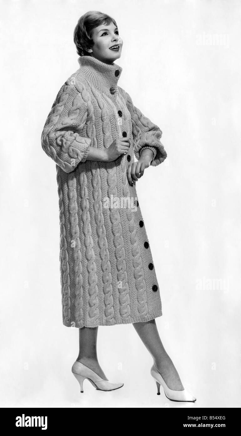 Le réveil de la mode. Avril 1958 P011116 Banque D'Images