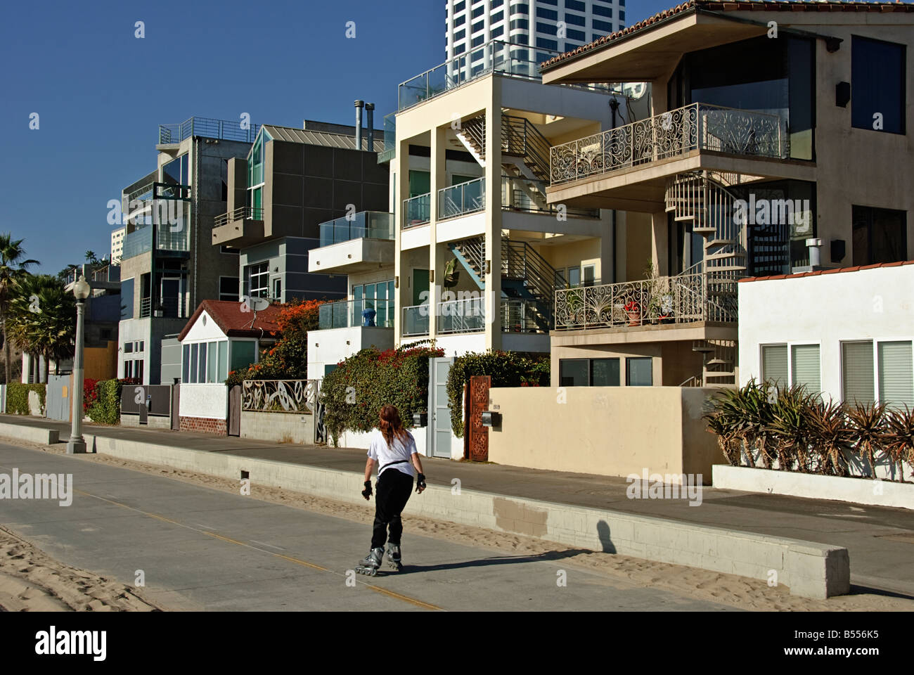 Santa Monica CA maisons en bord de côte d'or au nord de la jetée de Santa Monica Luxury beach houses/architecture de style mixte Banque D'Images