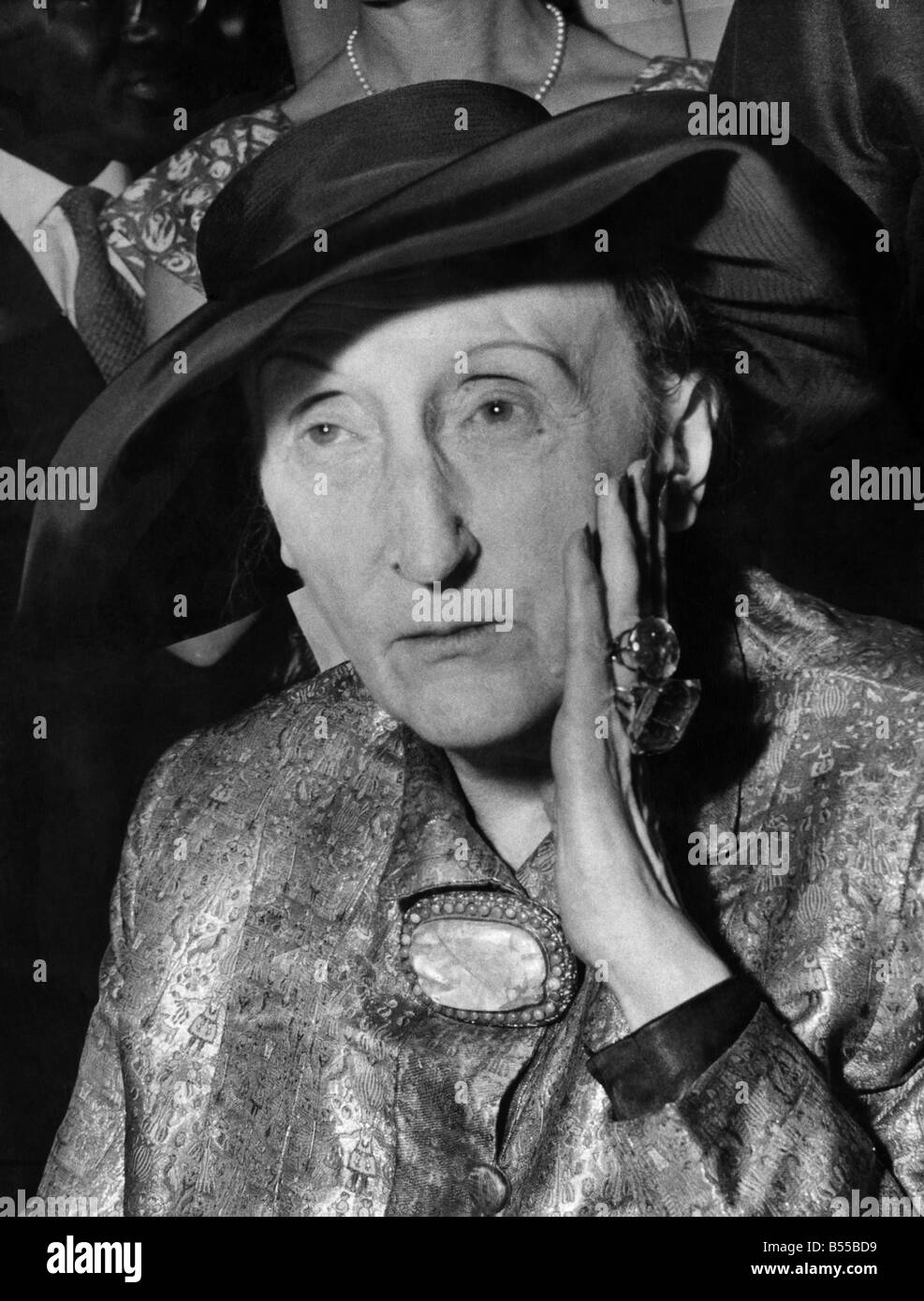 Dame Edith Sitwell. Septembre 1959 P012530 Banque D'Images