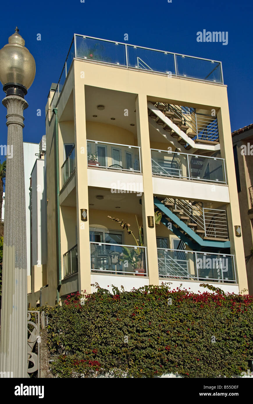 CA Santa Monica beach 'Bay City' Gold Coast House au nord de la jetée de Santa Monica Beach house architecture moderne Banque D'Images