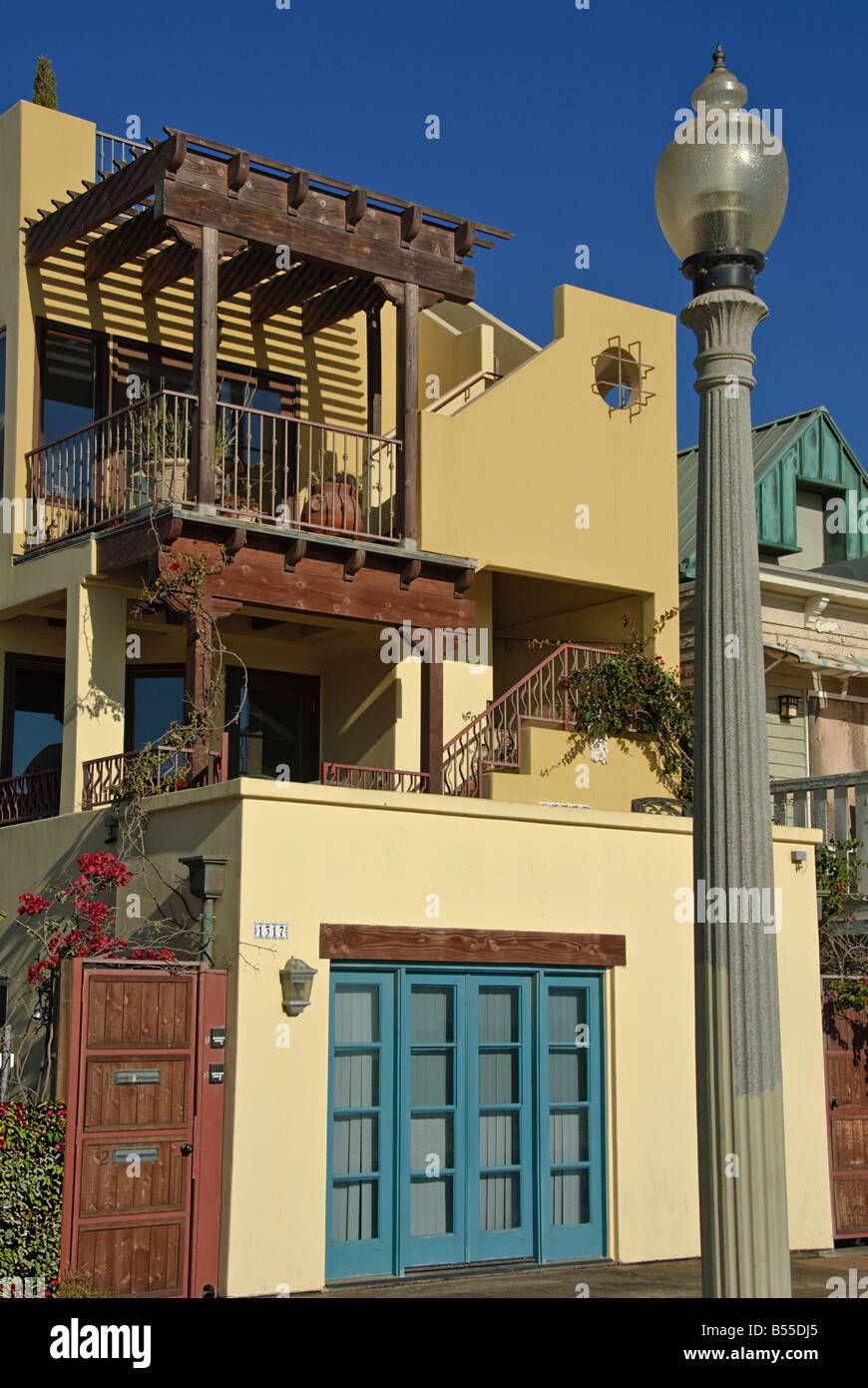 CA Santa Monica beach 'Bay City' Gold Coast House au nord de la jetée de Santa Monica Beach house architecture Santa Fe Banque D'Images