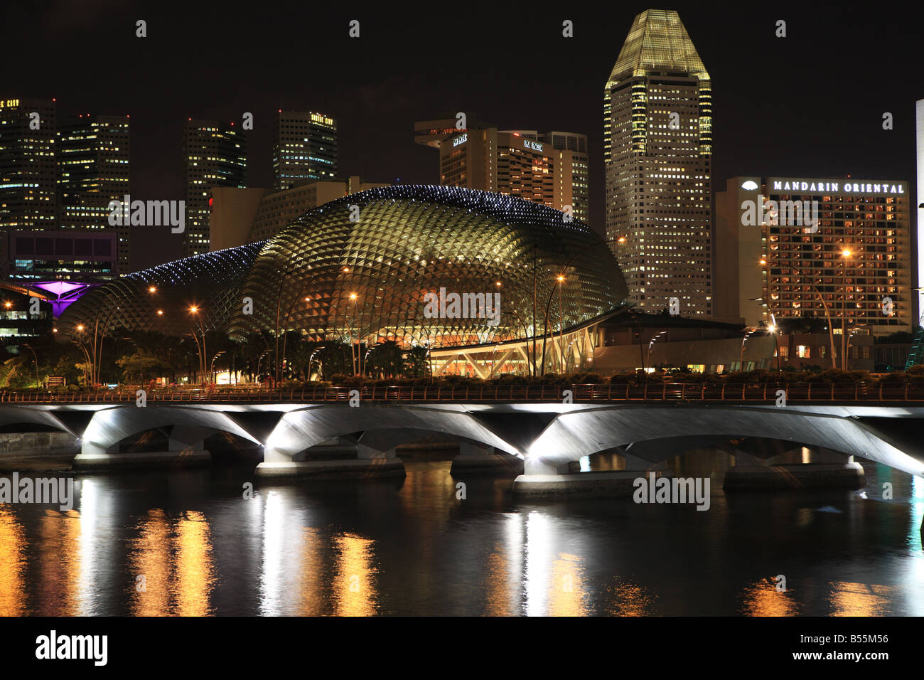 Singapour skyline at night Banque D'Images