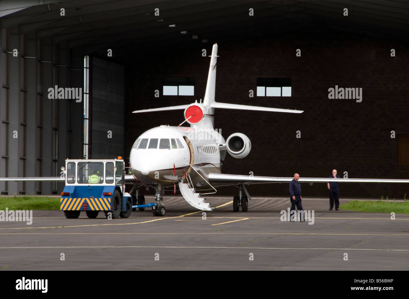 Falcon Jet exploité bt stobart air à carlisle airport Banque D'Images