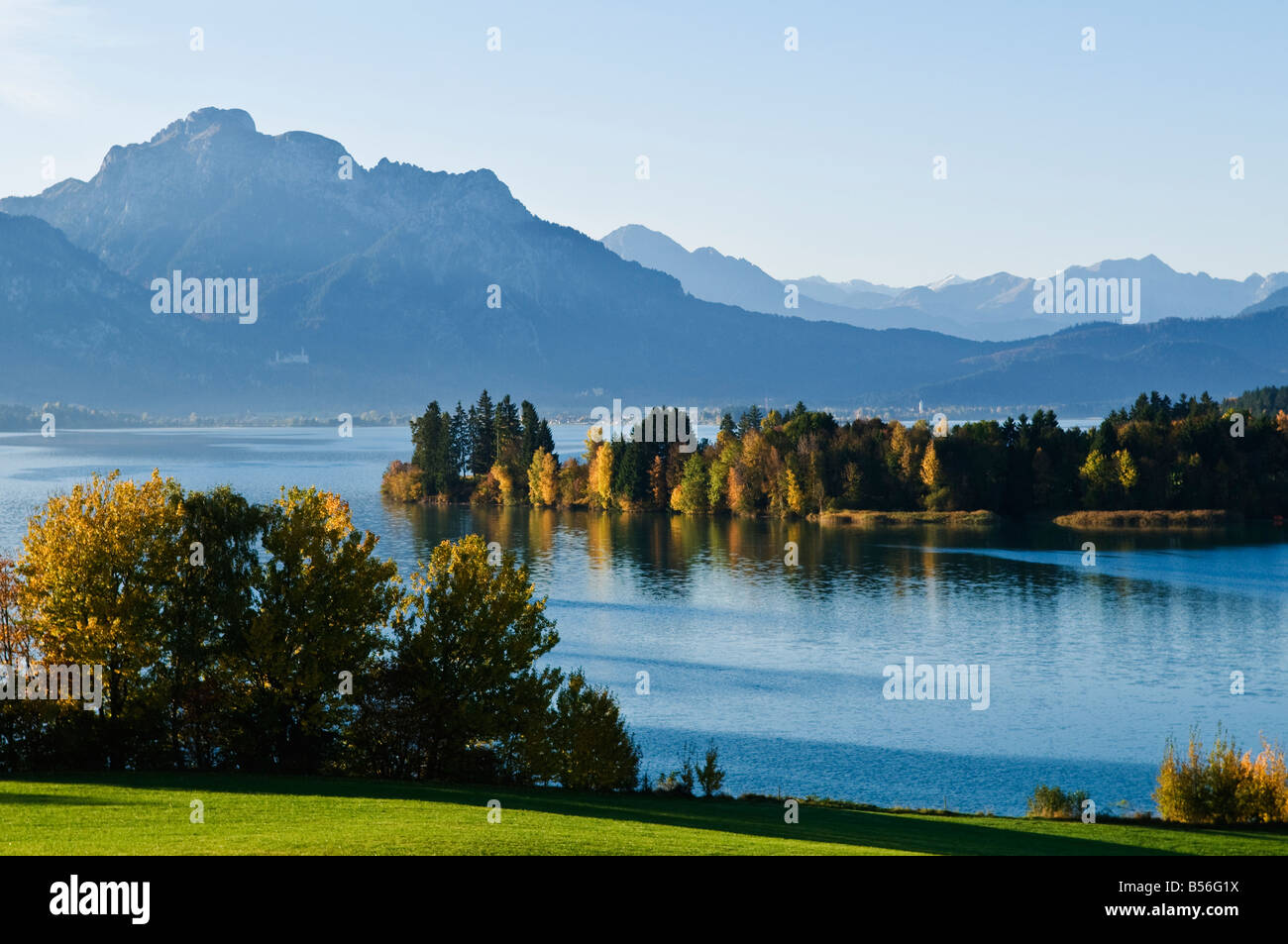 Forggensee et Alpes d'Allgäu, Bavière, Allemagne Banque D'Images