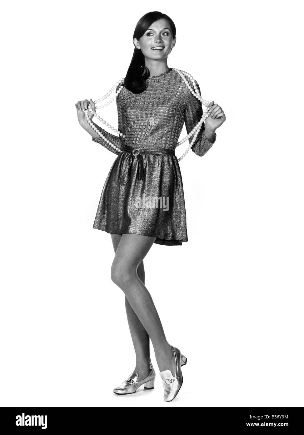 La Diane Fashions : Anabella Jones portant jupe et jupe assortie. Décembre 1969 P008480 Banque D'Images