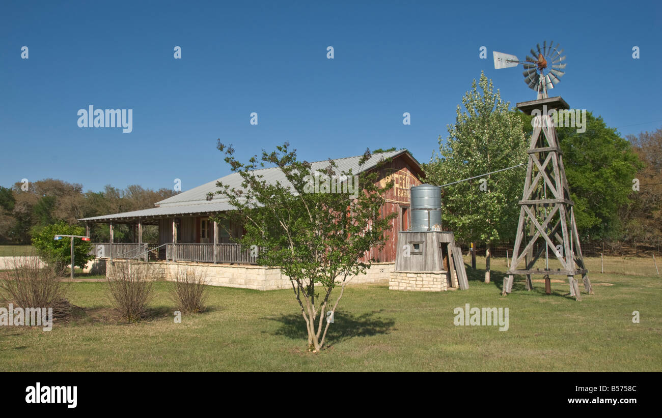 Texas Hill Country feed grange moulin Banque D'Images