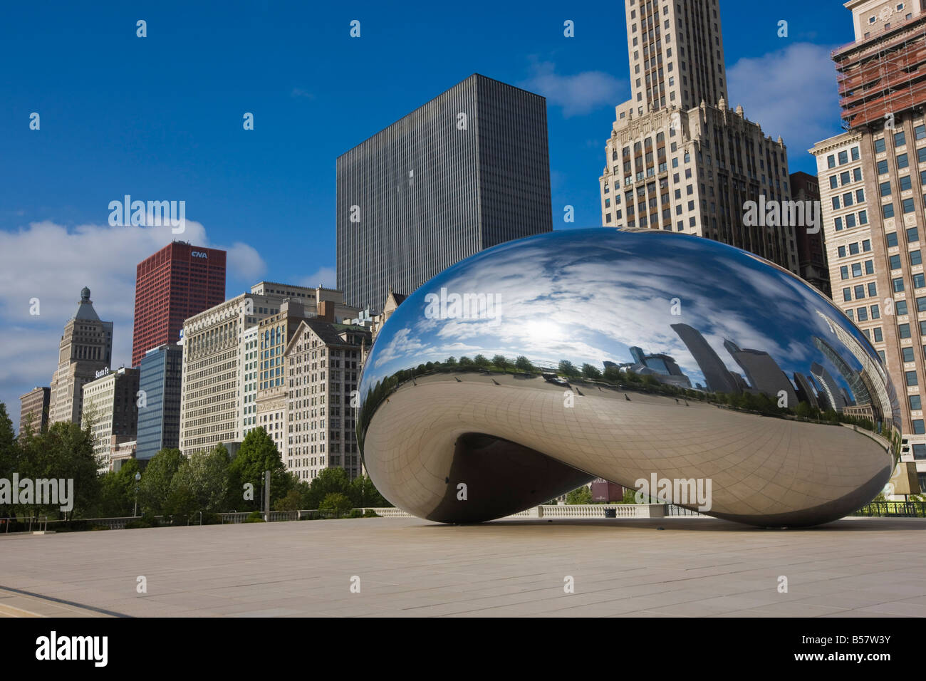 Cloud Gate sculpture dans le Millennium Park, Chicago, Illinois, États-Unis d'Amérique, Amérique du Nord Banque D'Images