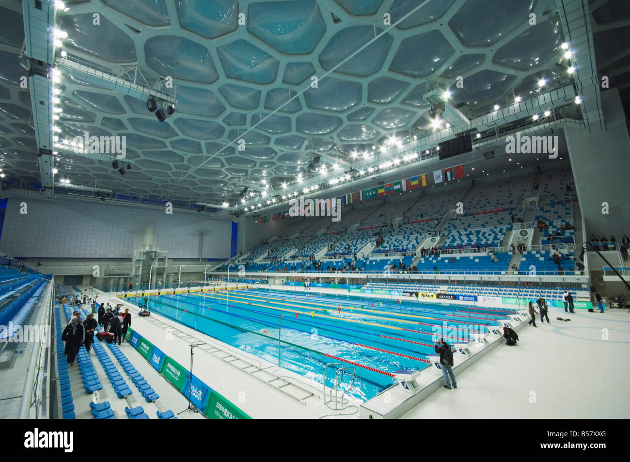 Le cube d'eau Le Centre national de natation natation arena dans le parc olympique, Beijing, China, Asia Banque D'Images
