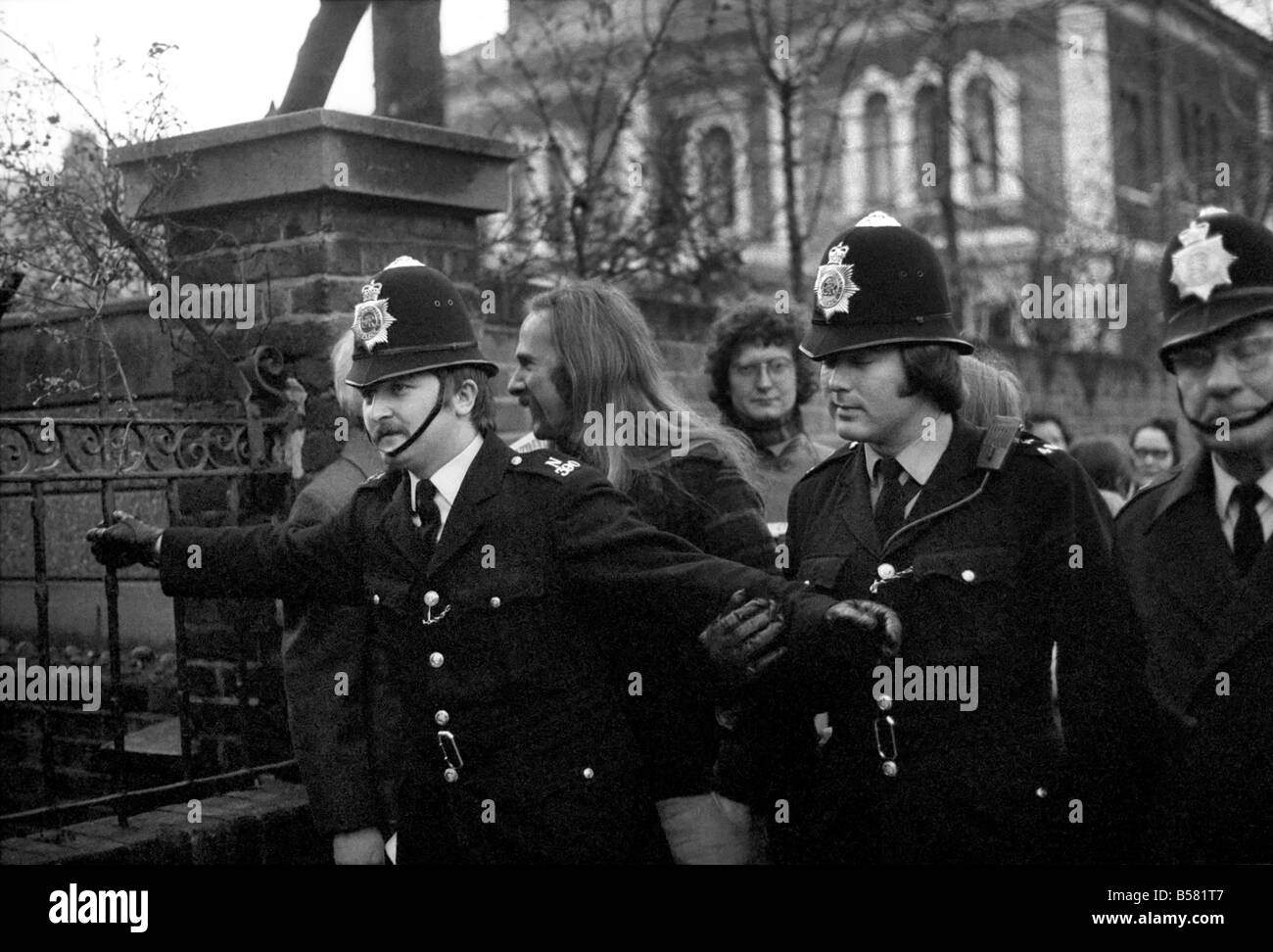 L'étude d'Hénoch : Enoch Powell cette soirée a été l'orateur invité à la campagne anti Marché commun à l'Église Emmanuel Hornsey Hall. Février 1975 75-01048-002 Banque D'Images