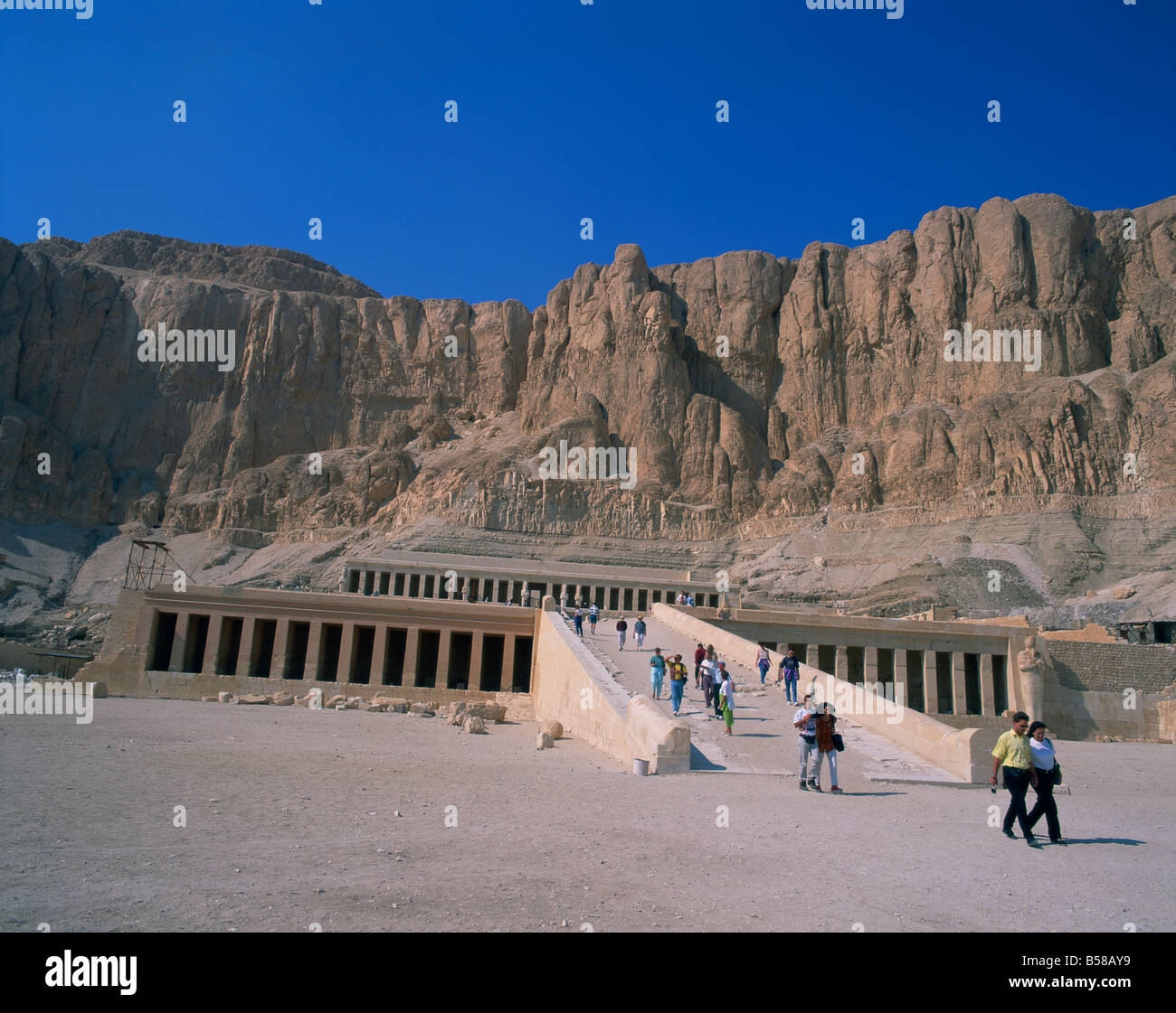 La reine Hatshepsout s Temple Deir el Bahri Thèbes Site du patrimoine mondial de l'Egypte Afrique du Nord Afrique Banque D'Images