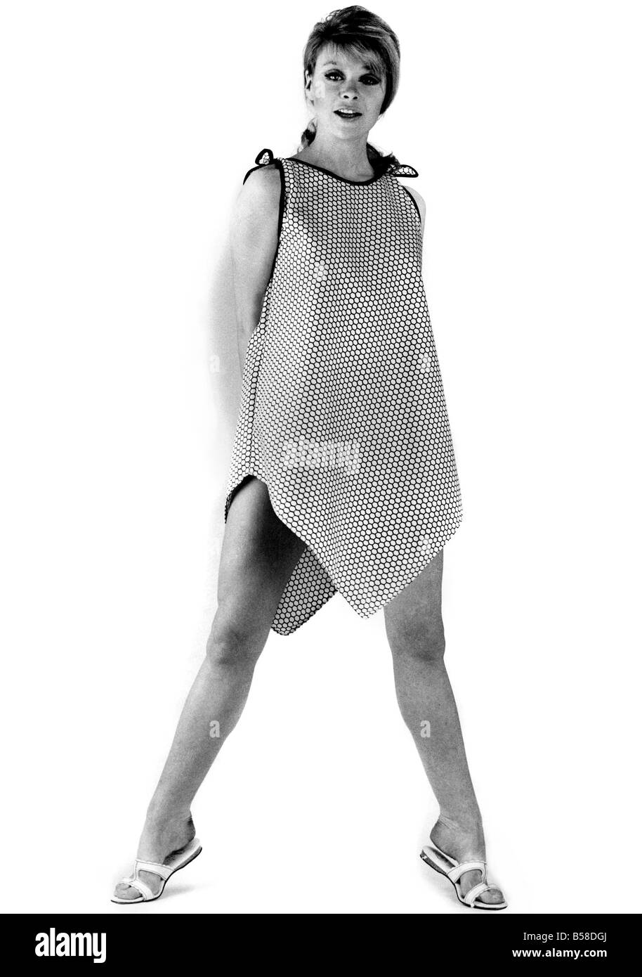 La Diane Fashion 1967 : Gay-oblique. Juin 1967 P006310 Banque D'Images