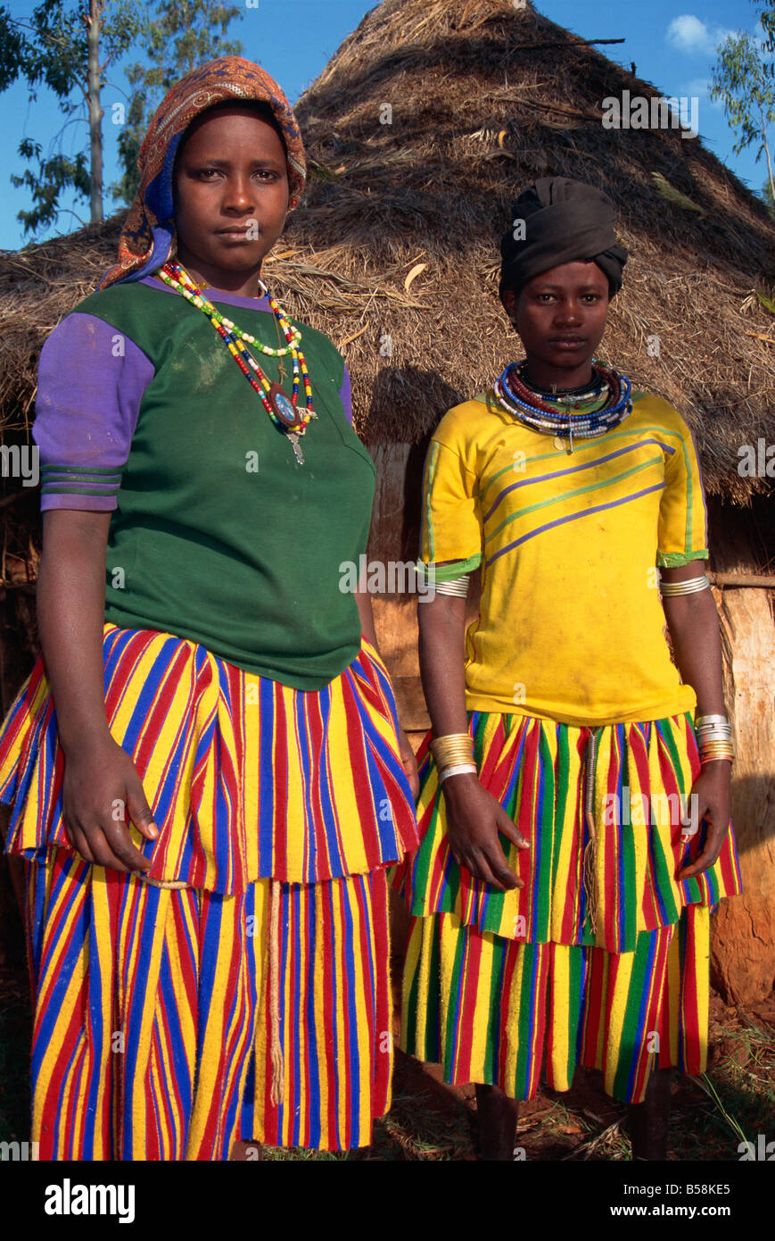 Les femmes en costume traditionnel de l'Afrique de l'Éthiopie Banque D'Images