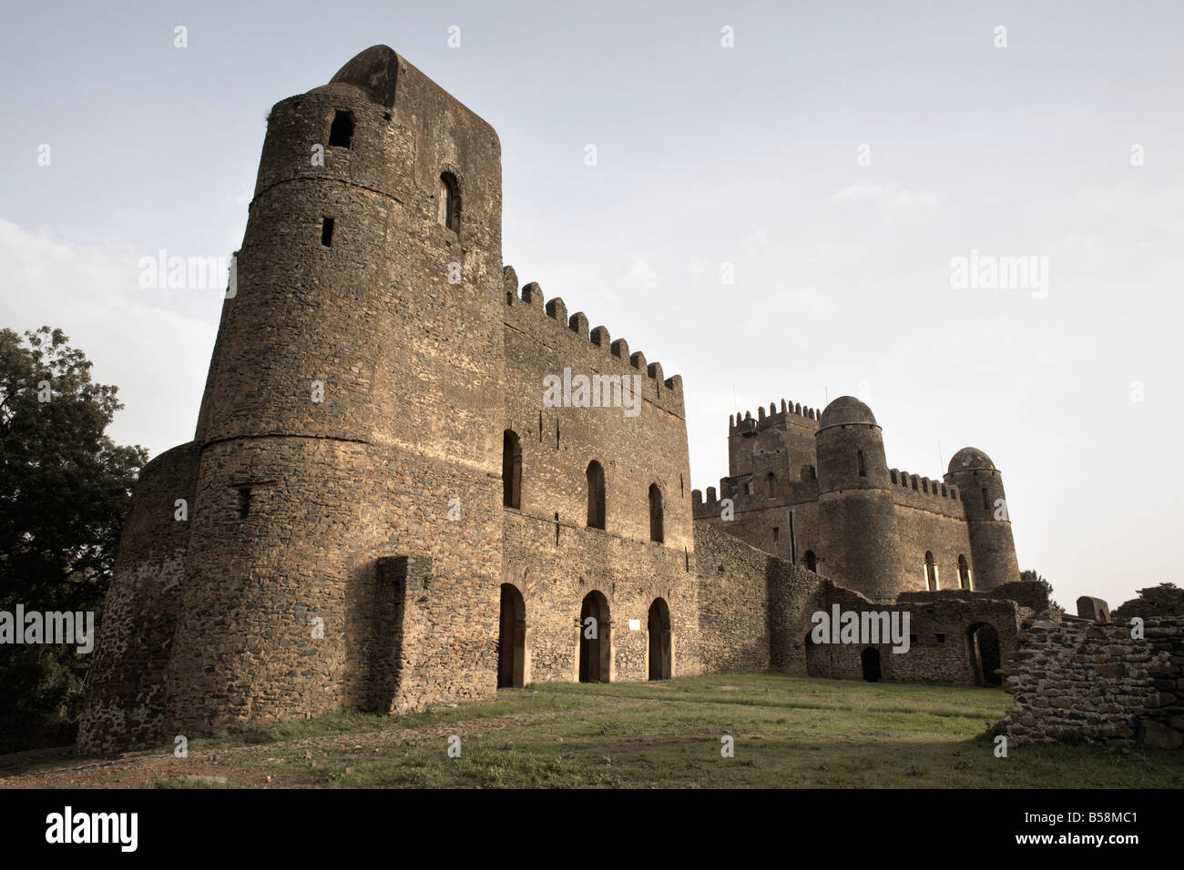 Le Palais d'Iyasu I et Fasiladas' Palace, à l'intérieur de l'enceinte Royale, Fasil Ghebbi, Gondar, Éthiopie Banque D'Images