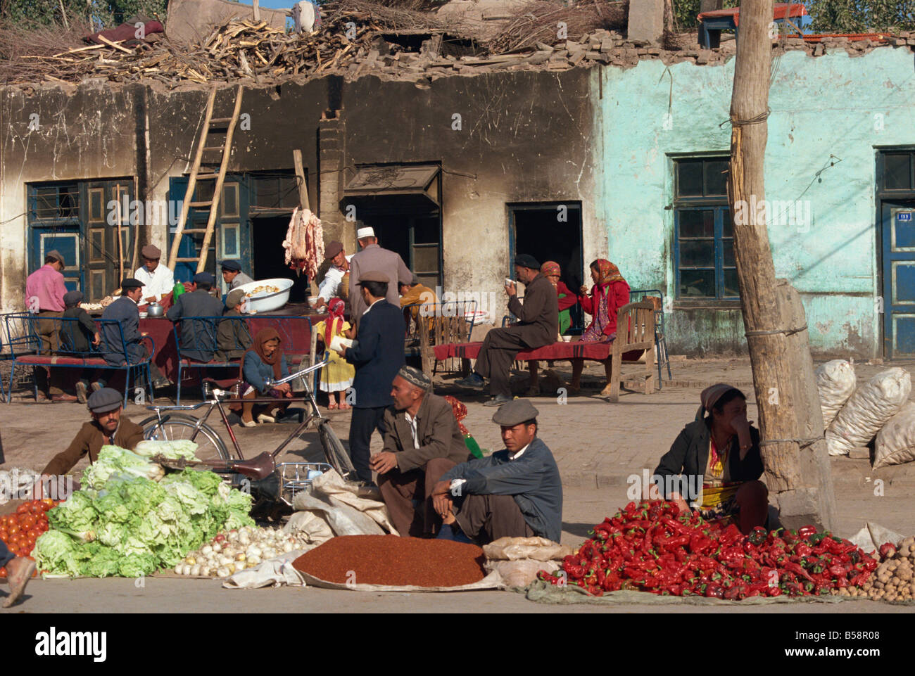 Dimanche, marché de Kashgar, la Province du Xinjiang, Chine Banque D'Images