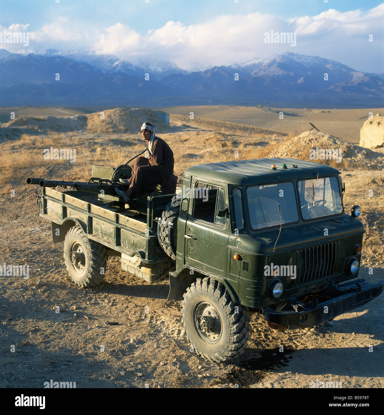 Mujeheddin avec soldat mobile anti aircraft gun près de Kaboul Afghanistan Asie Banque D'Images