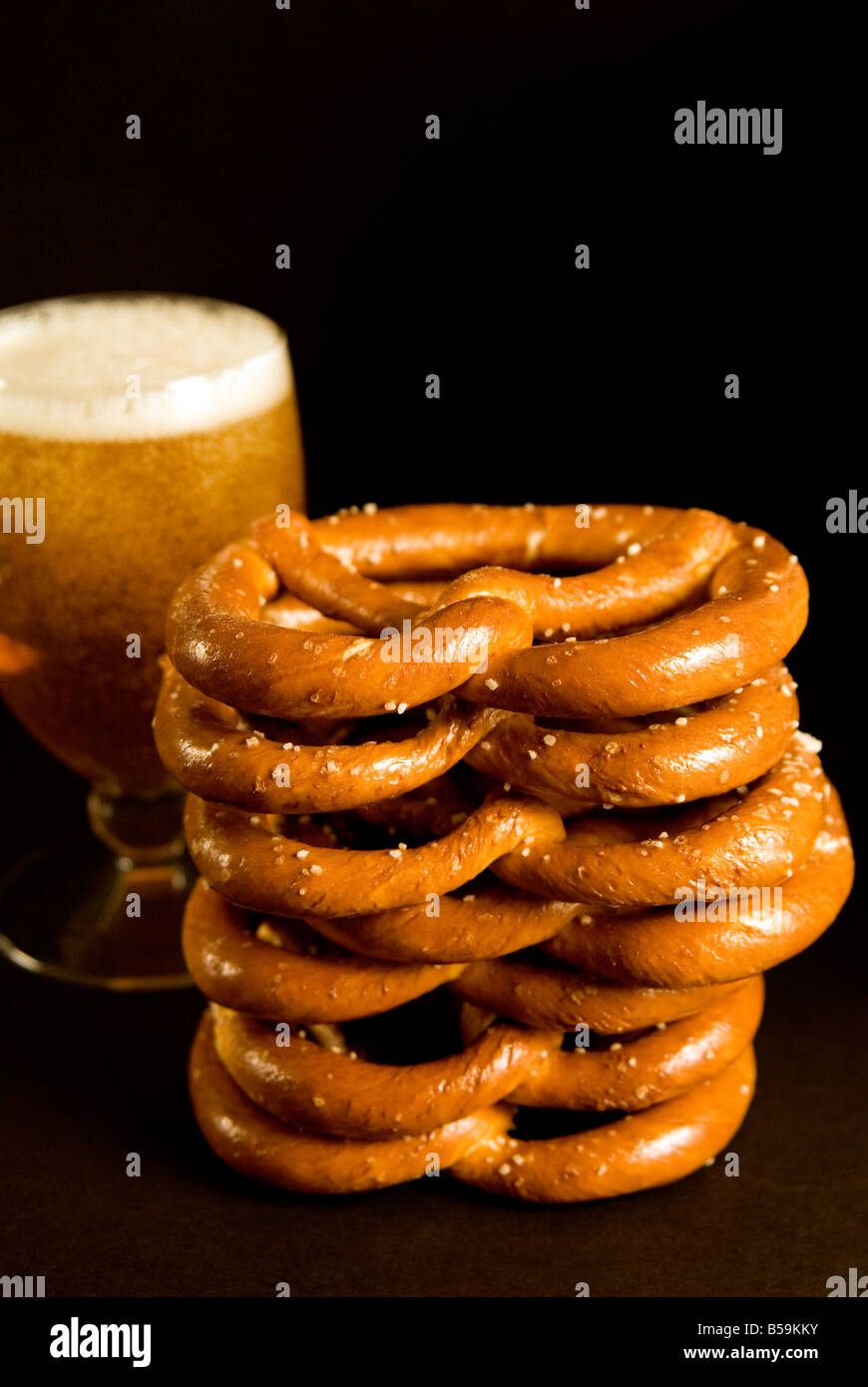 Of prezels autrichien, mélange salé et de la bière, de l'Autriche, de l'Europe Banque D'Images