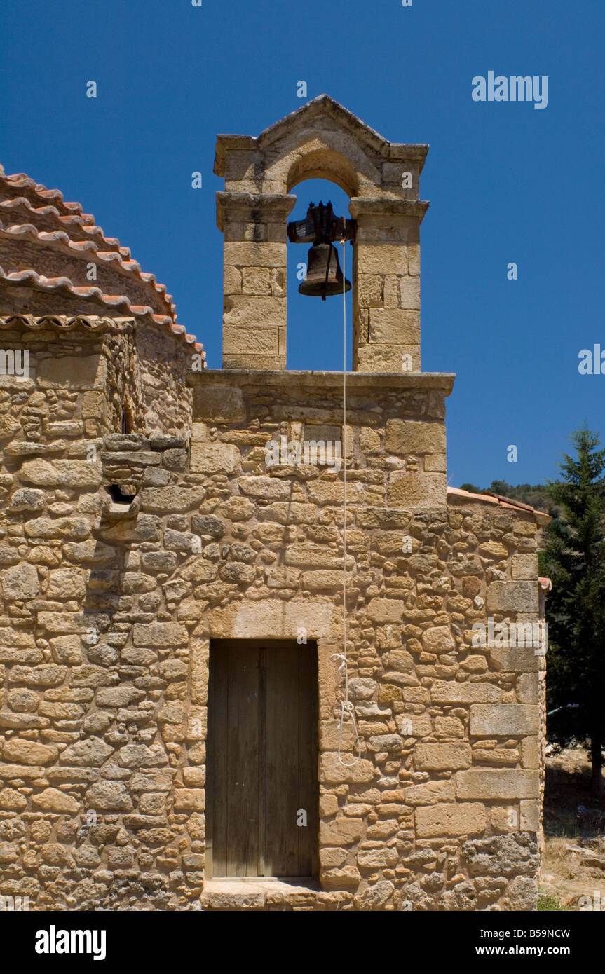 L'église de pierre de l'Archange Michel dans le village d'Episkopi Crète îles grecques Grèce Europe Banque D'Images