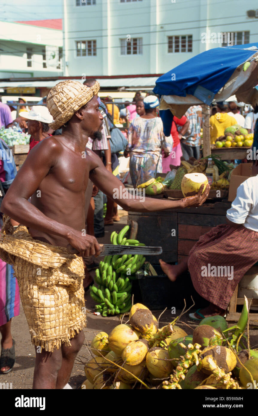 Marché le samedi St George s Grenade Îles du Vent Antilles Caraïbes Amérique centrale Banque D'Images