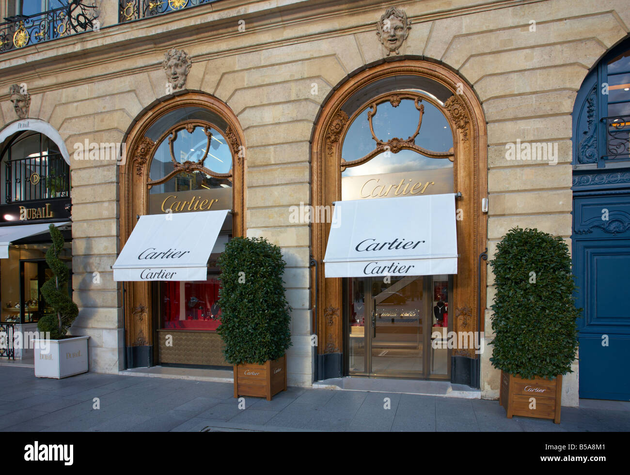 Boutique Cartier Place Vendôme à Paris France Photo Stock - Alamy