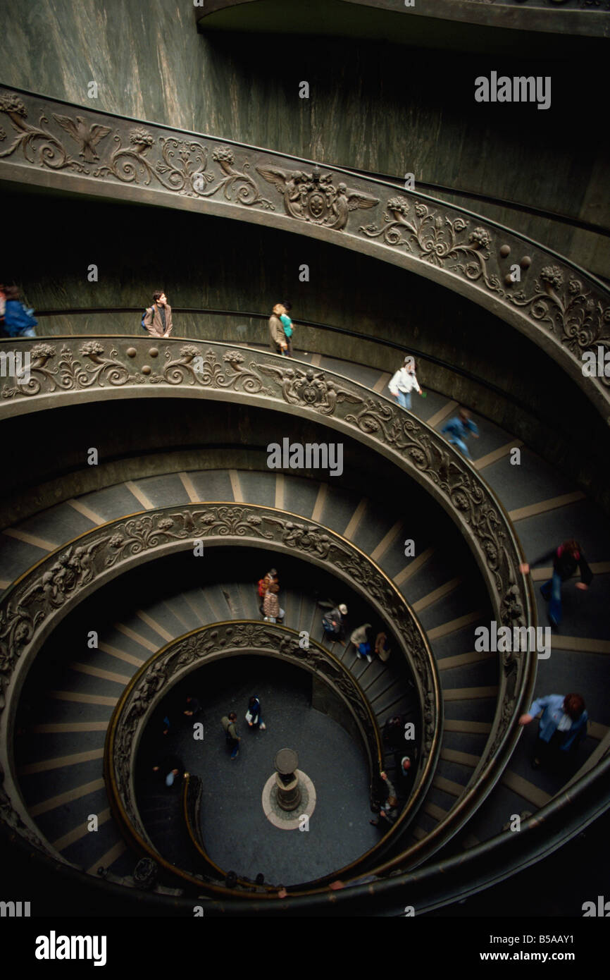 Escalier public pour Musée du Vatican, Vatican, Rome, Latium, Italie, Europe Banque D'Images