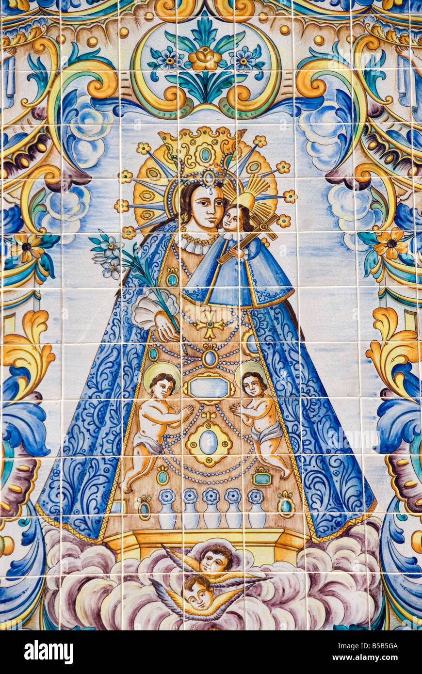 Vitrage peint à la main tuiles azulejo représentant la statue sacrée et Saint Patron de la ville de Valence Banque D'Images