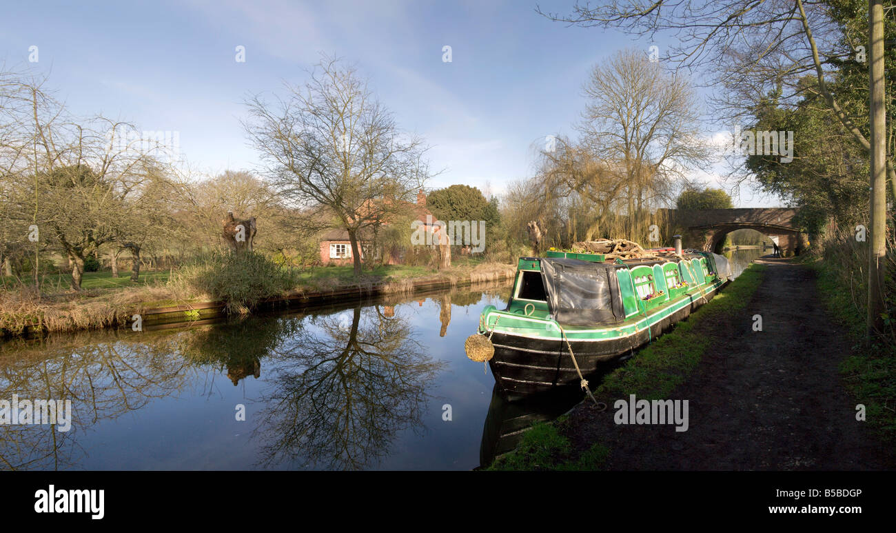 Lapworth'échelle d'écluses du canal de Stratford sur Avon Warwickshire Angleterre Royaume Uni Europe Banque D'Images