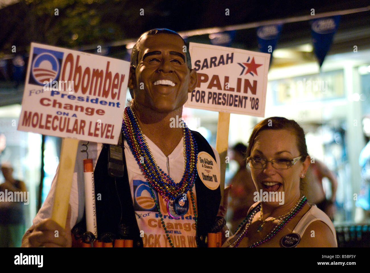Fantasy Fest à Key West, Floride, USA vu beaucoup de Barack Obama et Sarah Palin costumes Banque D'Images