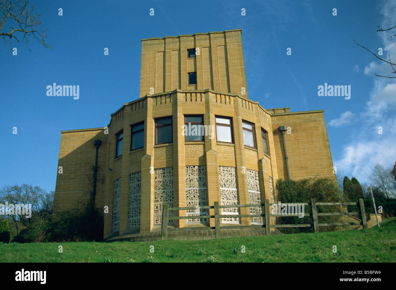 Église de l'abbaye à l'extrémité ouest de l'abbaye bénédictine, Prinknash, Gloucestershire, en Angleterre, en Europe Banque D'Images