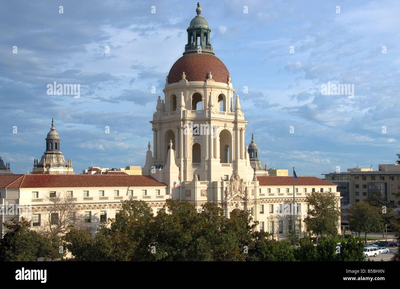 L'Hôtel de Ville de Pasadena Pasadena CA au coucher du soleil Banque D'Images