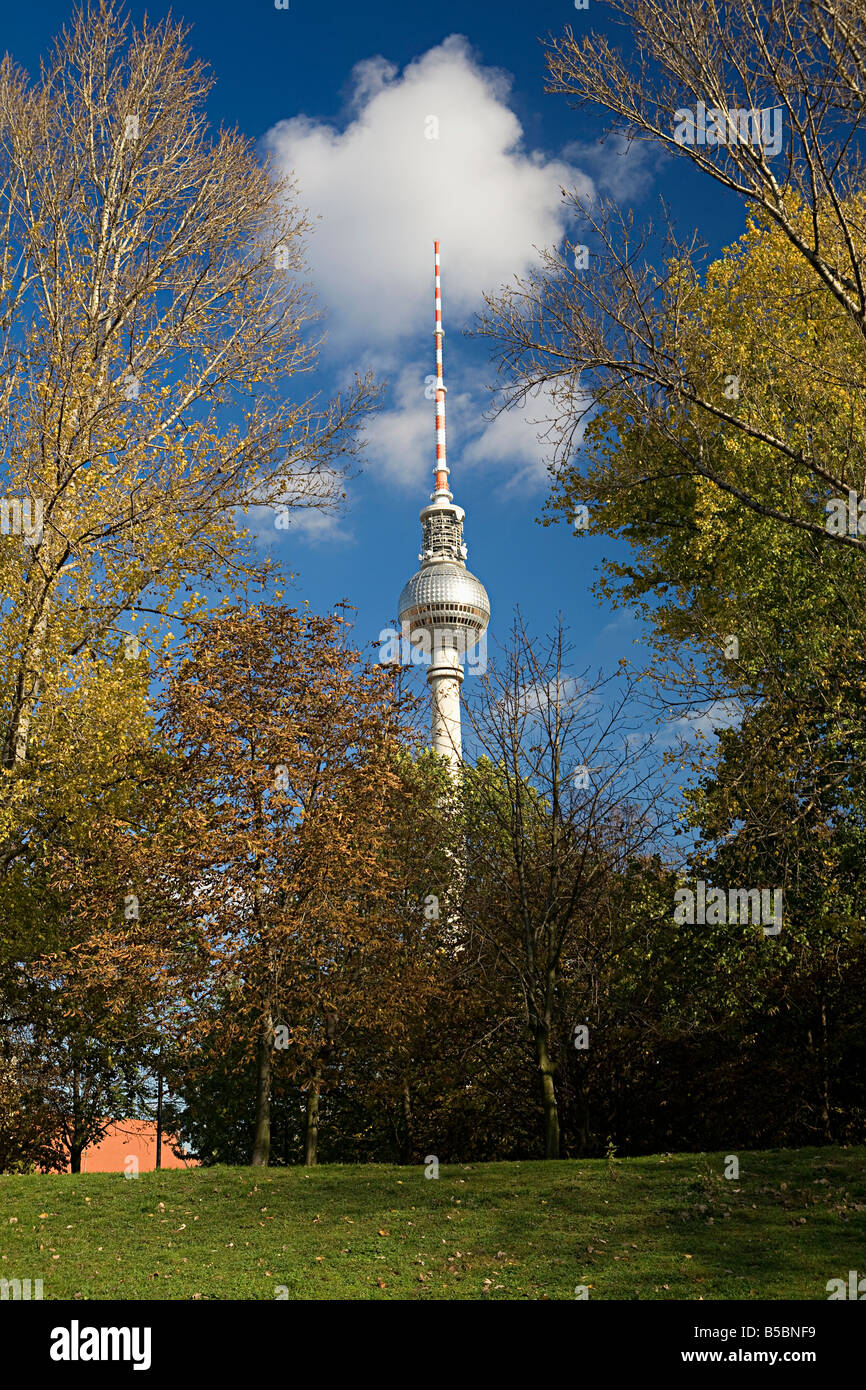 Tour de télévision Fernsehturm Berlin Allemagne Banque D'Images