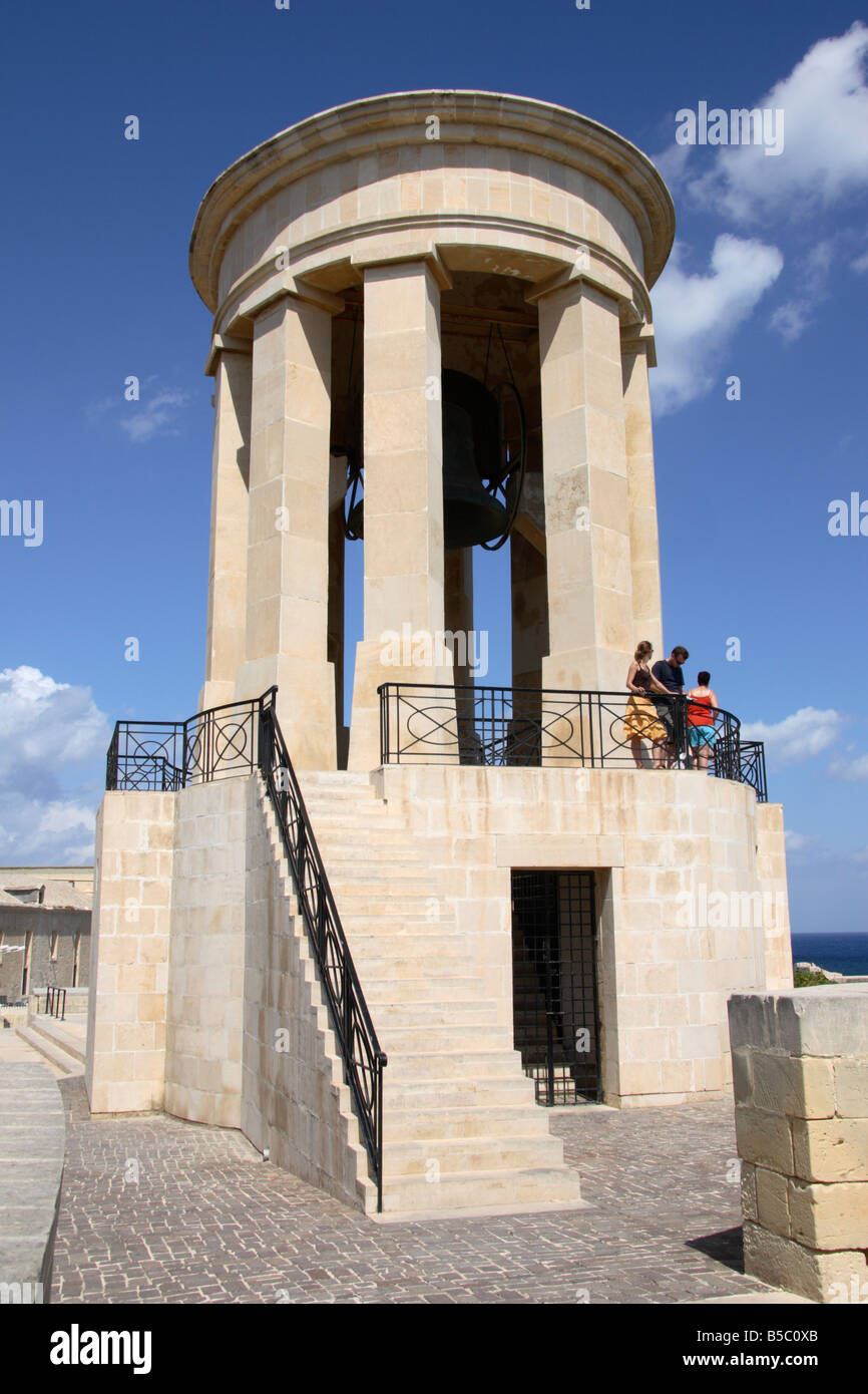 Le 'grand siège Bell', monument à La Valette, Malte. Banque D'Images