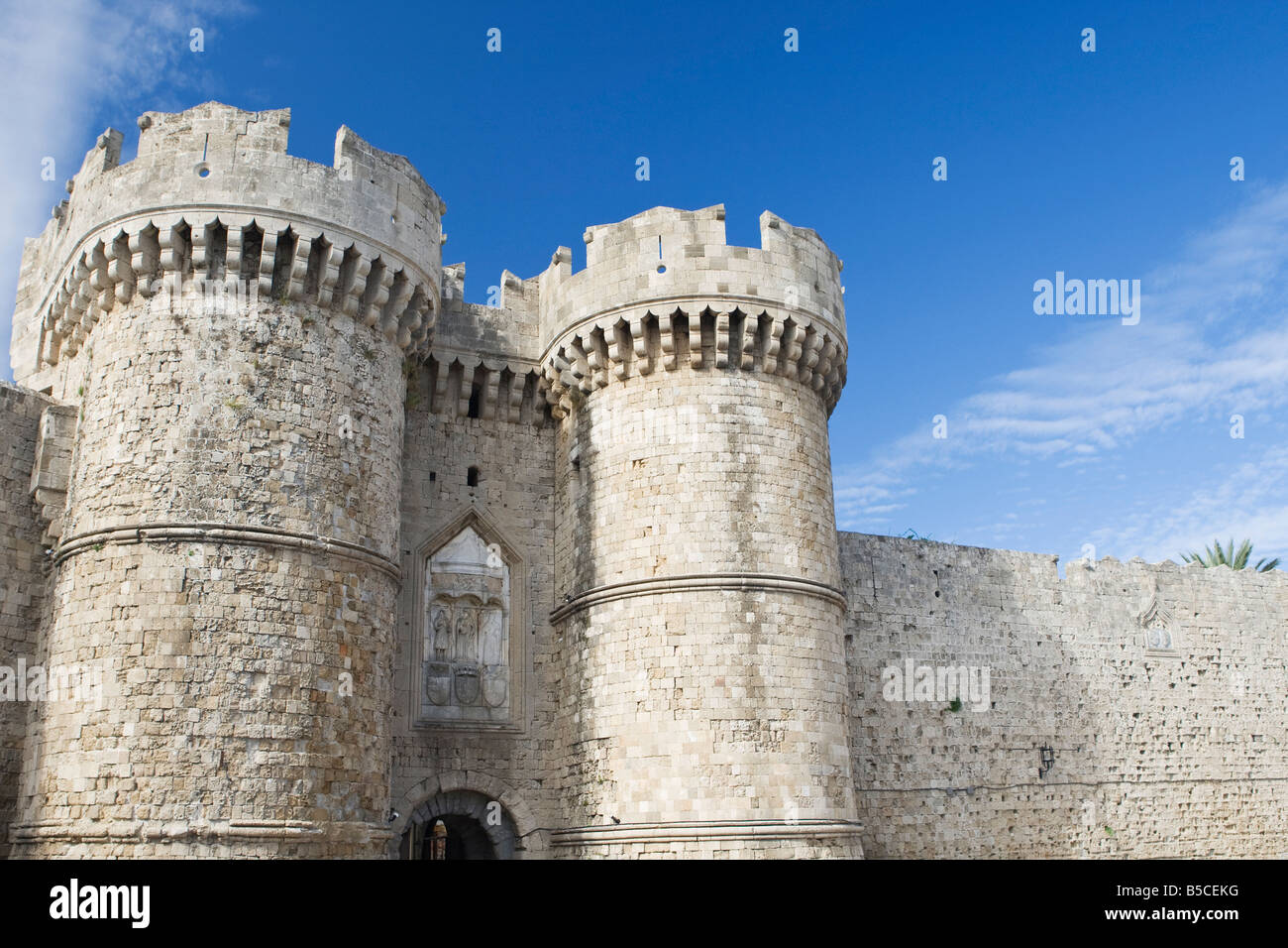 Marina Gate, entrée principale, la vieille ville de Rhodes, Rhodes, Grèce Banque D'Images Marina Gate, entrée principale, la vieille ville de Rhodes, Rhodes, Grèce Banque D'Images