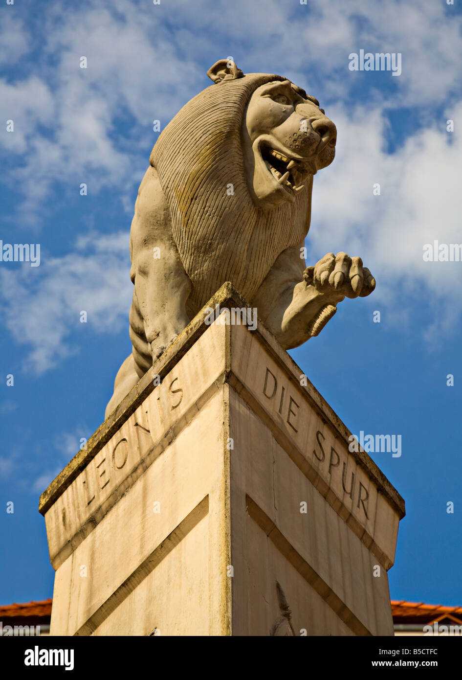 Statue de Lion sur barrière à Schwerin, Allemagne Banque D'Images