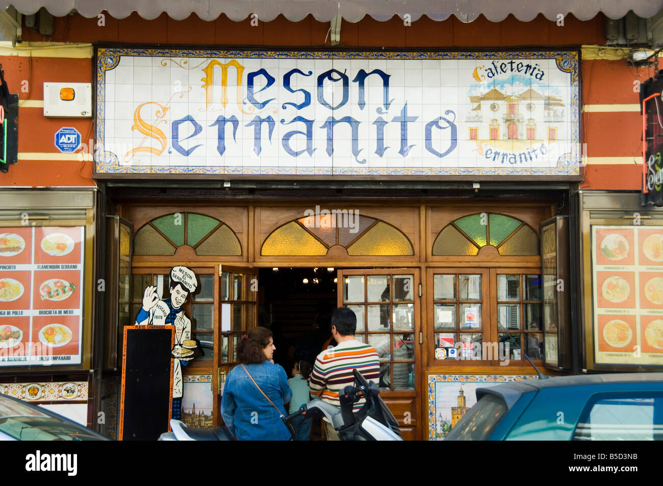 Bars à tapas et restaurants dans la région de El Arenal près de l'arène, Séville, Andalousie, Espagne, Europe Banque D'Images