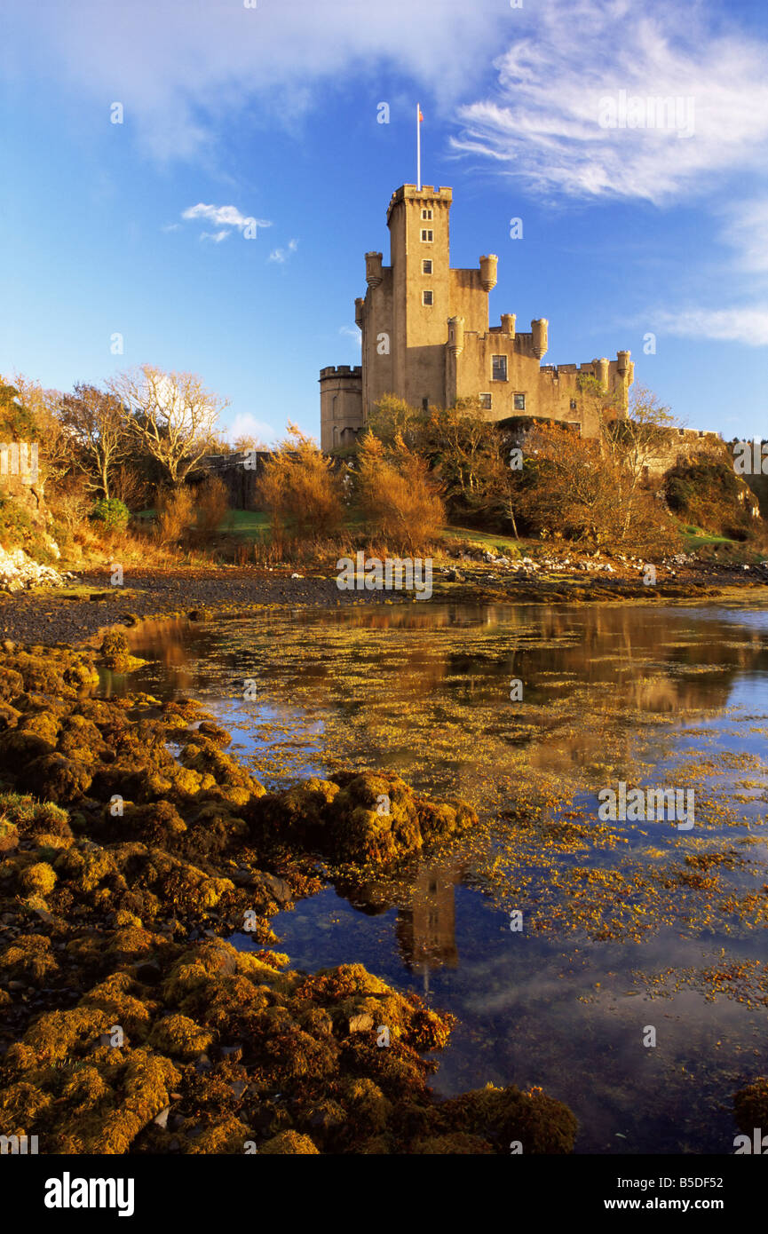 Le Château de Dunvegan MacLeods de Skye, datant du 13e siècle, l'île de Skye, Highlands, Ecosse, Europe Banque D'Images