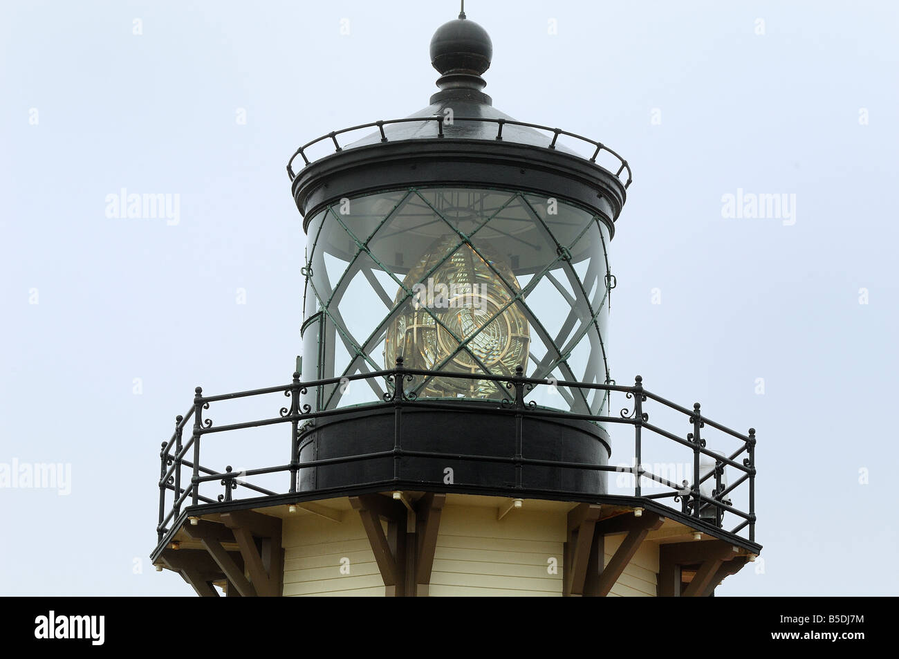D'une lentille de Fresnel phare de Point Cabrillo Banque D'Images