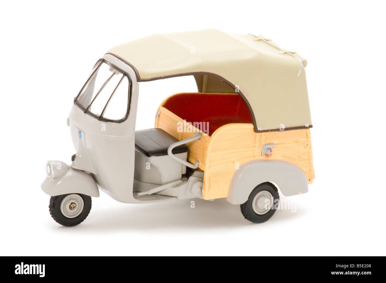 Objet sur scooter jouet blanc Banque D'Images