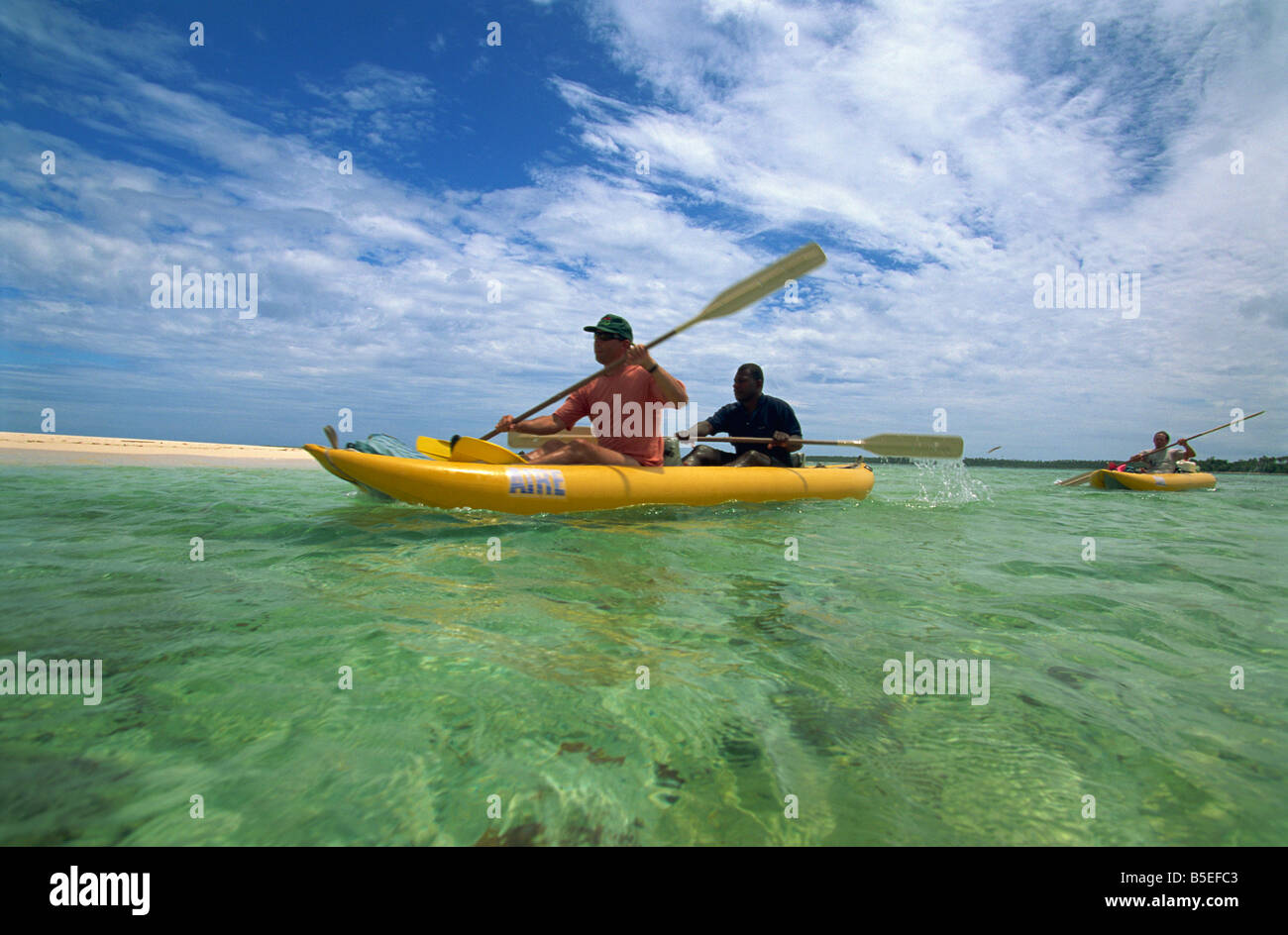 Kayak de mer avec le bord d'aventures, Efale, Vanuatu, îles du Pacifique, Pacifique Banque D'Images