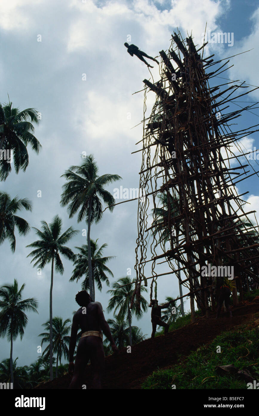 La silhouette du plongeur, l'île de Pentecôte, Vanuatu, Pacifique Banque D'Images