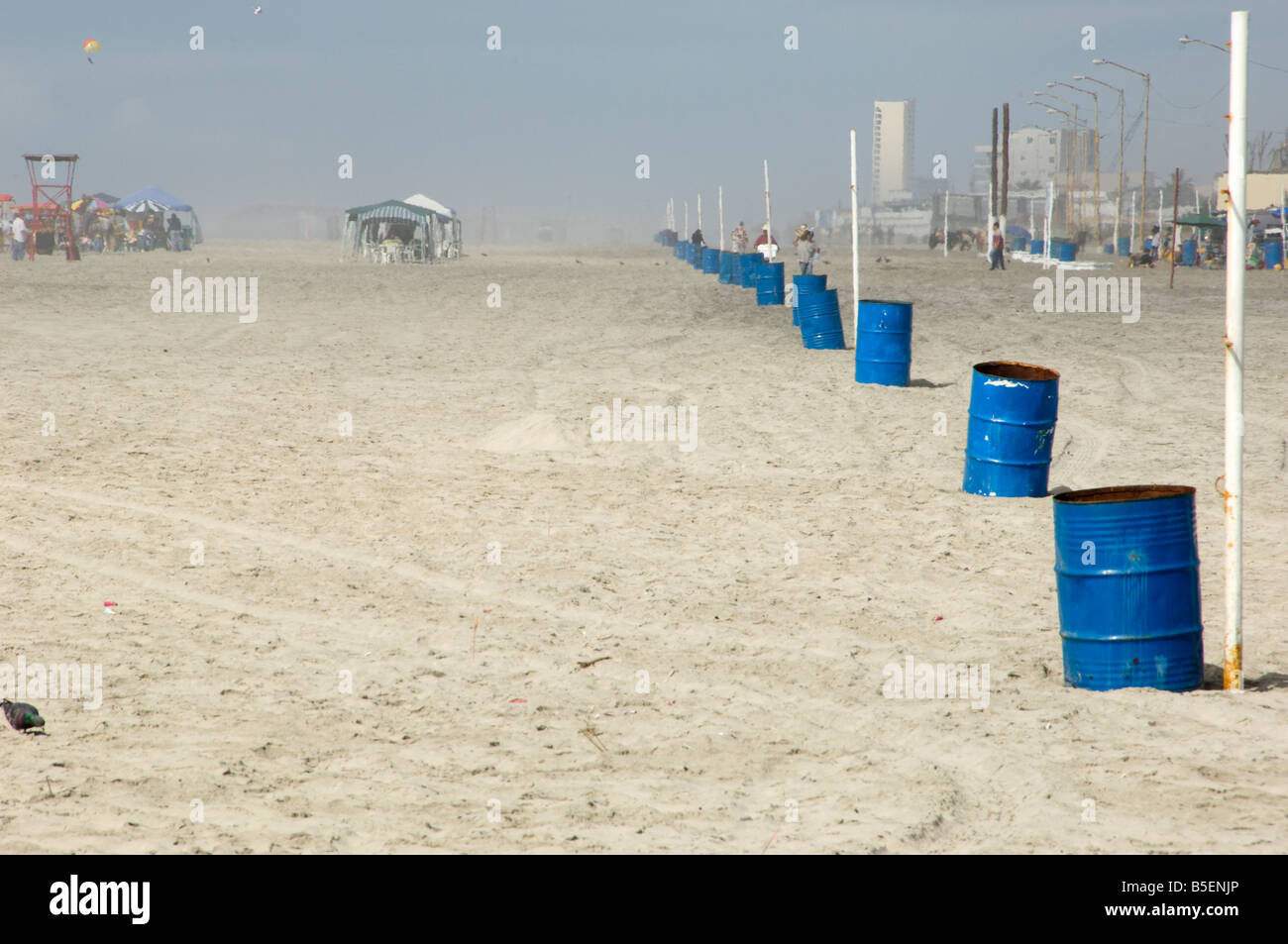 La plage de Rosarito. Tourisme de vide à cause de tous les meurtres liés à la drogue. Banque D'Images